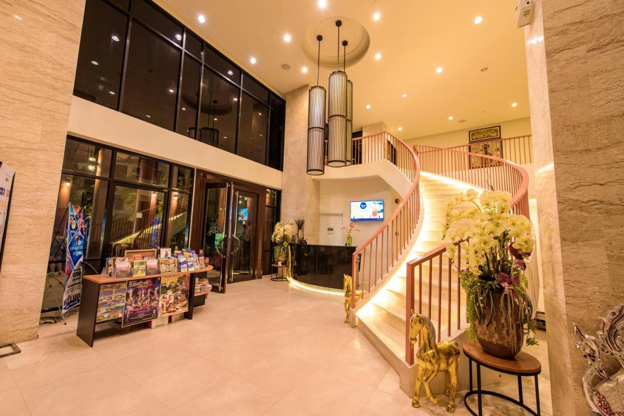 The Lunar Patong Phuket Exterior photo
